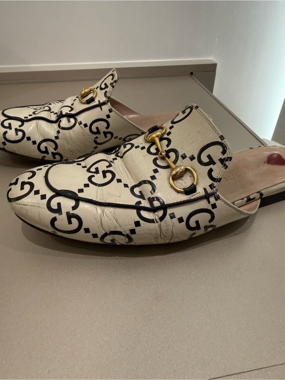 Gucci White Black GG Logo Women’s Horsebit Slip-On Mules - Picture 5 of 9